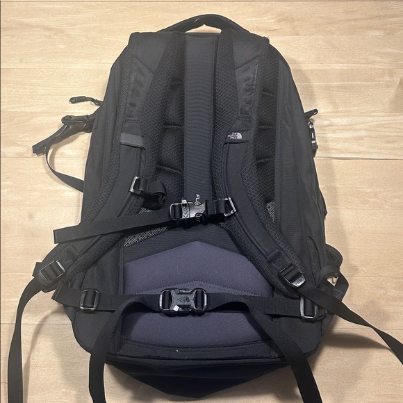 The North Face Surge Transit Backpack 38L - Picture 8 of 13